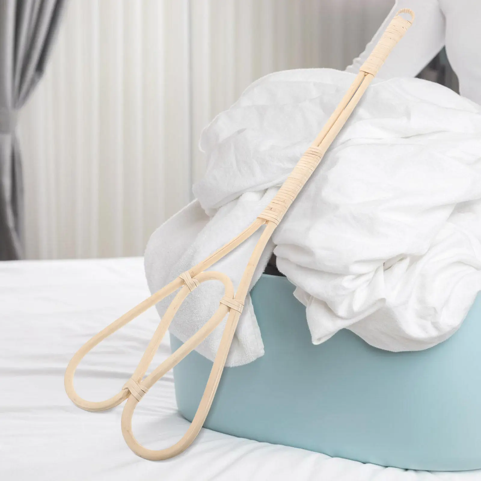 Метелка для ковров из ротанга, ручная работа, с длинной ручкой 25,15 дюймов, для матрасов и одеял, инструмент для чистки ковров
Метелка для ковров из ротанга, ручная работа, с длинной ручкой 25,15 дюймов, для матрасов и одеял, инструмент для чистки ковров