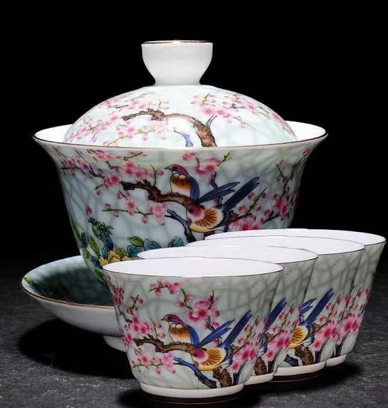 Искусство птицы Gaiwan керамическая фарфоровая Цветочная большая чайная чаша с блюдцем комплект крышек мастер чайная супница посуда для напитков подарок домашний декор ремесла
Искусство птицы Gaiwan керамическая фарфоровая Цветочная большая чайная чаша с блюдцем комплект крышек мастер чайная супница посуда для напитков подарок домашний декор ремесла