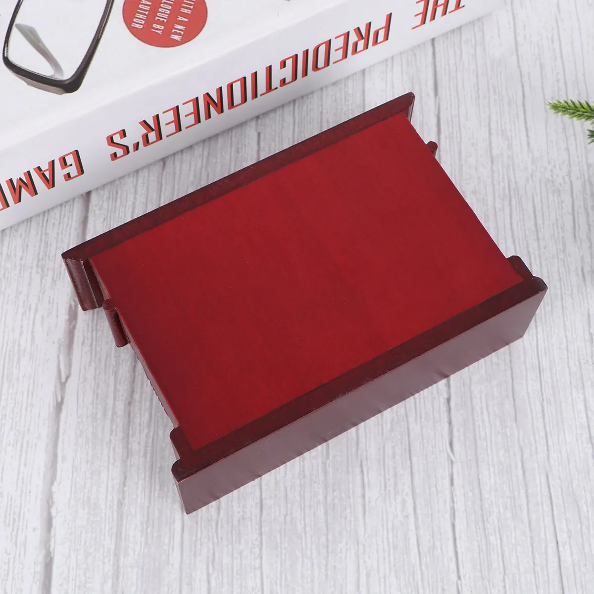 Миниатюрный ретро-камин из дерева, винтажная мебель для кукольного домика, аксессуары для миниатюрного дома, миниатюрные принадлежности для декора коттеджа, для детей
Миниатюрный ретро-камин из дерева, винтажная мебель для кукольного домика, аксессуары для миниатюрного дома, миниатюрные принадлежности для декора коттеджа, для детей