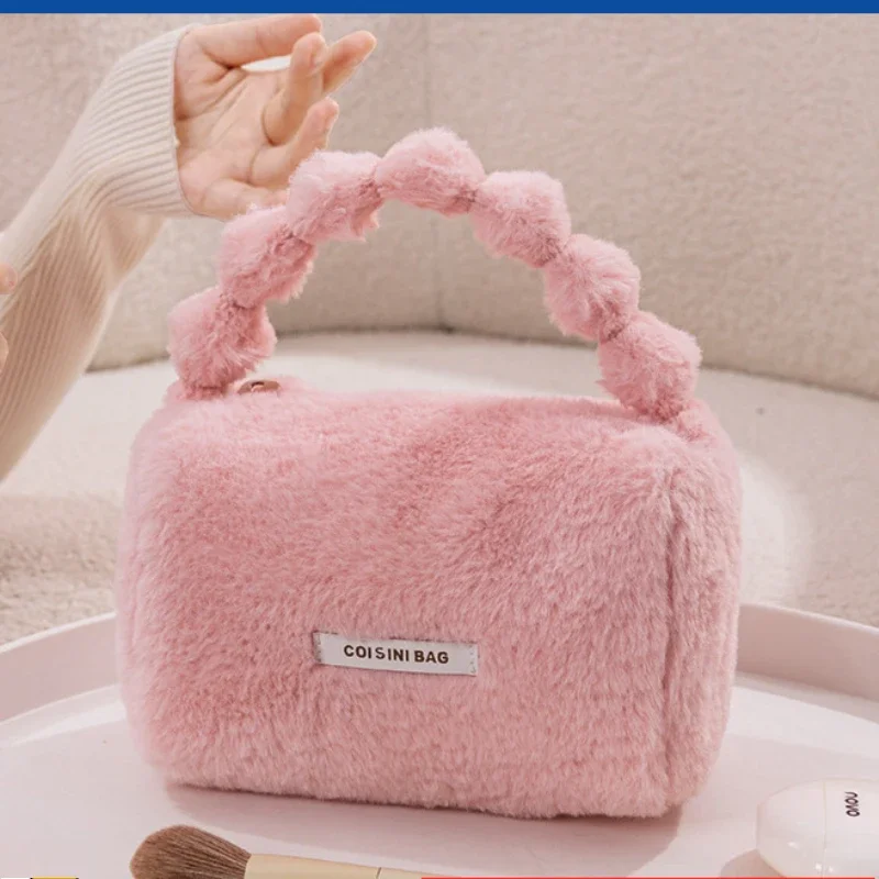 Plush Hand Warm Makeup Bag Cute Fluffy Domestic Bag Women's Girl Toiletry Bag for Winter Portable Travel Storage Bags
Plush Hand Warm Makeup Bag Cute Fluffy Domestic Bag Women's Girl Toiletry Bag for Winter Portable Travel Storage Bags