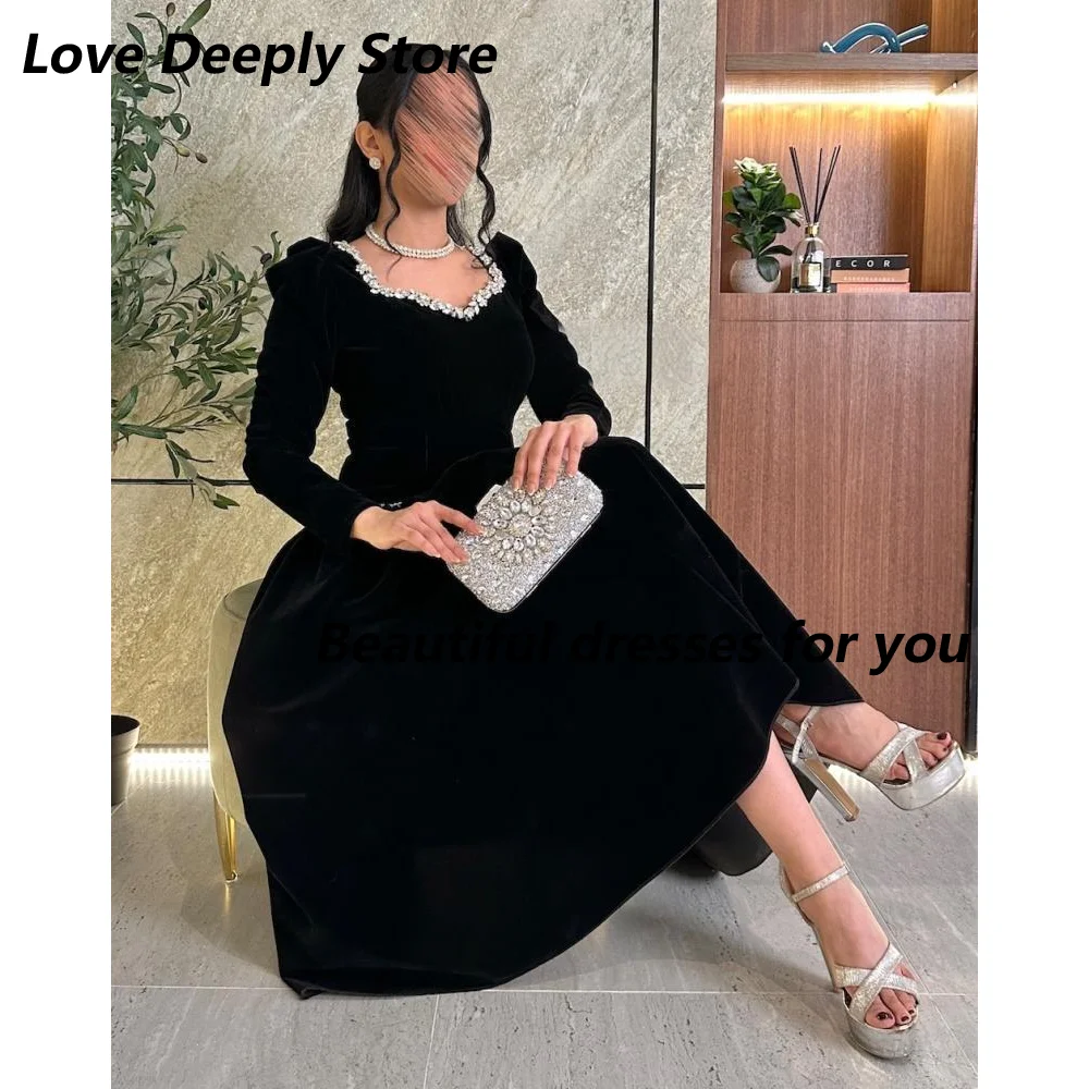 Black Velour Evening Dress Customized Women Crystal Sweetheart Neck Long Sleeves Tea Length A Line Prom Gown Formal Party Dress
Black Velour Evening Dress Customized Women Crystal Sweetheart Neck Long Sleeves Tea Length A Line Prom Gown Formal Party Dress