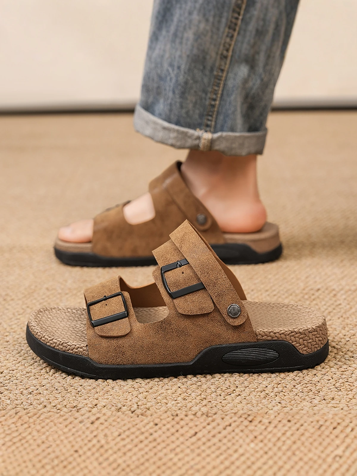 Men's Sandals Summer Outdoor Wear Resistant Anti-slip Soft Bottom Comfortable Woven Beach Sports Casual Shoes
Men's Sandals Summer Outdoor Wear Resistant Anti-slip Soft Bottom Comfortable Woven Beach Sports Casual Shoes