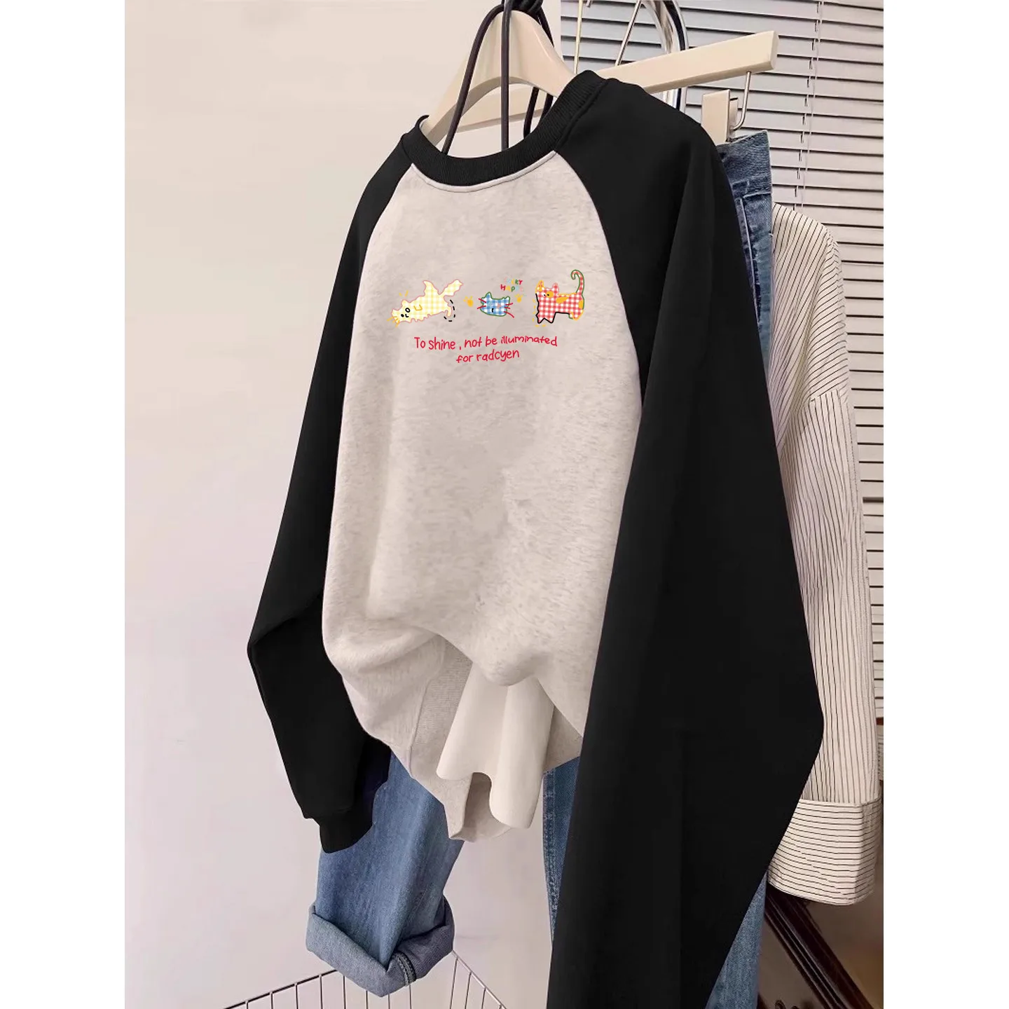 Oversize Lazy Style Long Sleeve Base Shirt Women's Inner Wear T-Shirt Loose Fit Shoulder Sleeve Cotton Polyester Blend
Oversize Lazy Style Long Sleeve Base Shirt Women's Inner Wear T-Shirt Loose Fit Shoulder Sleeve Cotton Polyester Blend