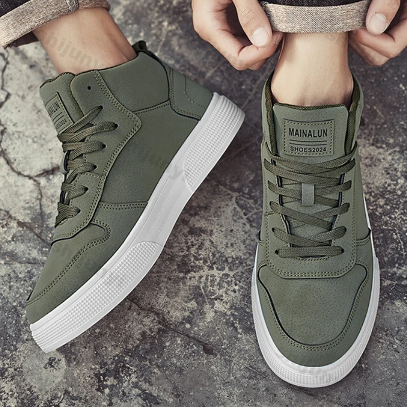 Мужская обувь большого размера, осень-зима 2024, модная винтажная нескользящая спортивная обувь на шнуровке, удобная повседневная обувь на плоской подошве, увеличивающая рост
Мужская обувь большого размера, осень-зима 2024, модная винтажная нескользящая спортивная обувь на шнуровке, удобная повседневная обувь на плоской подошве, увеличивающая рост