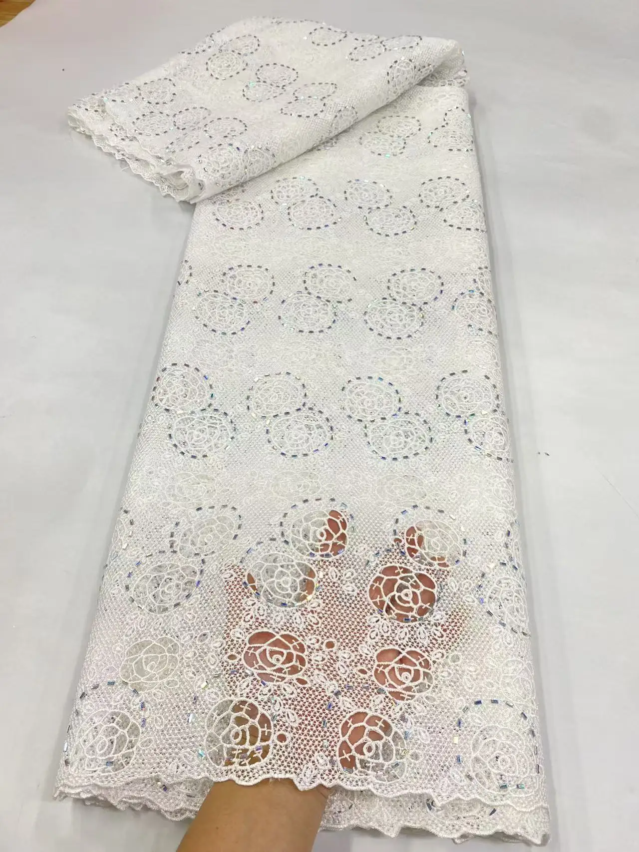 African Chiffon Beaded Lace Fabric 2025 High Quality Nigerian Stones Lace Fabric Groom Chiffon French Bride Wedding Dress H171-1
African Chiffon Beaded Lace Fabric 2025 High Quality Nigerian Stones Lace Fabric Groom Chiffon French Bride Wedding Dress H171-1