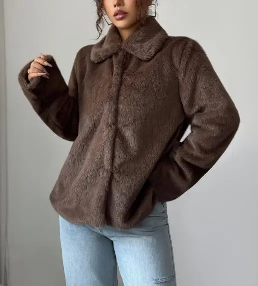 Women's Clothing 2025 Autumn and Winter Elegant High-End Long Sleeved Plush Solid Color Coat Vintage Gorgeous Elegant Coat
Women's Clothing 2025 Autumn and Winter Elegant High-End Long Sleeved Plush Solid Color Coat Vintage Gorgeous Elegant Coat