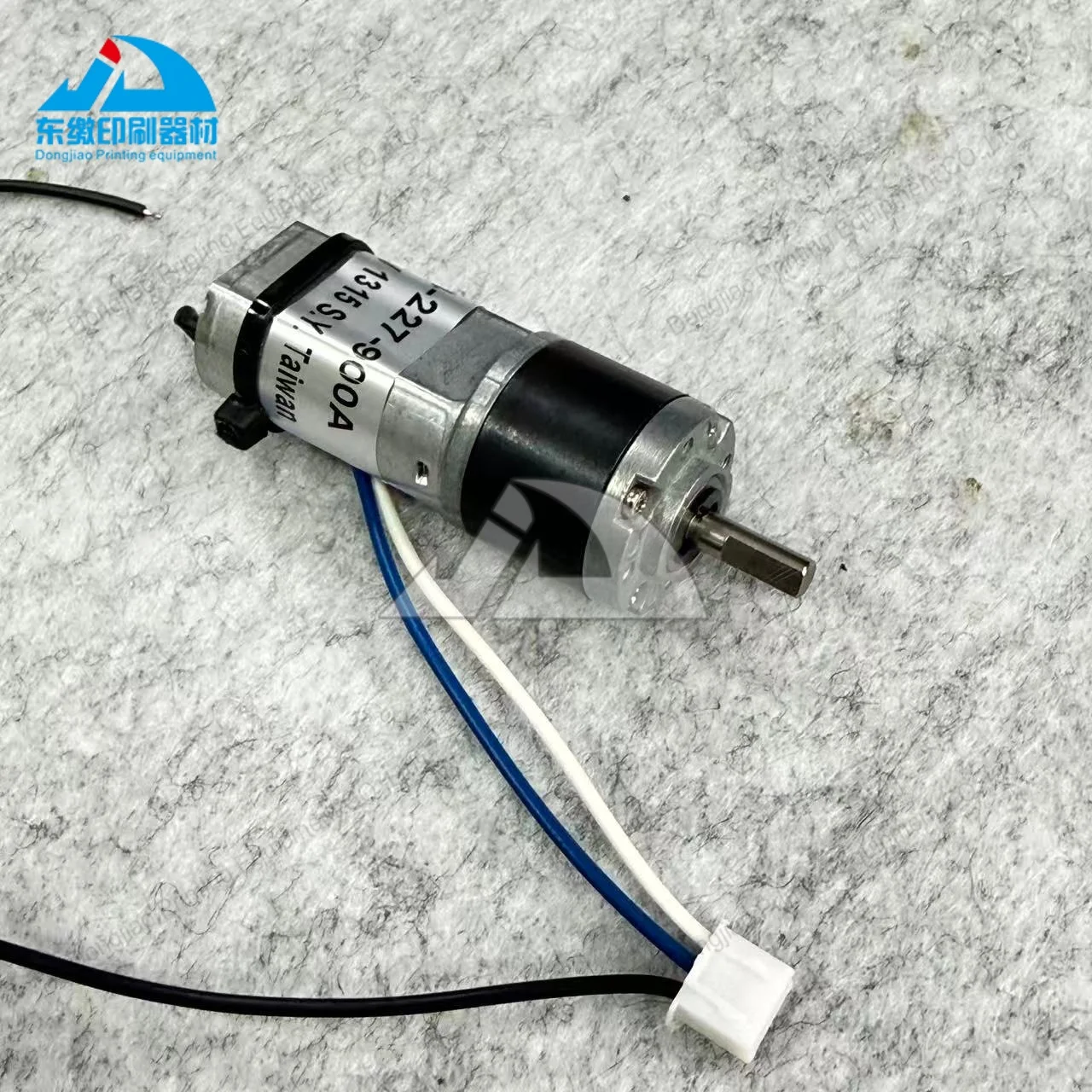 Offset Printing Machinery Parts DC24V 904-227-900A Ink Key Motor With Cable for Sakurai Replacement Spare Parts Motor DC24V
Offset Printing Machinery Parts DC24V 904-227-900A Ink Key Motor With Cable for Sakurai Replacement Spare Parts Motor DC24V