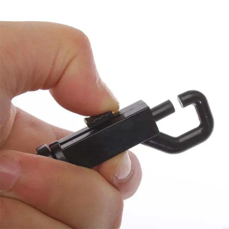 Golfs Club Brush, Nylon & Bristle Golfs Club Grooves Cleaner with Carabiner Clip JOME
Golfs Club Brush, Nylon & Bristle Golfs Club Grooves Cleaner with Carabiner Clip JOME