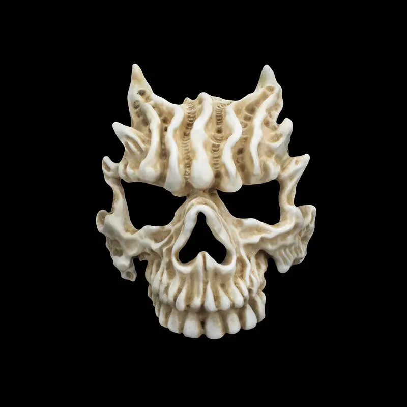 New Halloween Soul War Chariot Demon Skull Head Film Cosplay Resin Mask
New Halloween Soul War Chariot Demon Skull Head Film Cosplay Resin Mask
