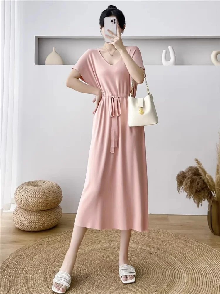 French Style Dress Drawstring Knitted Women V-Neck Loose Ladies Solid Color Ice Silk Long Dress for Summer Spring 2025 New
French Style Dress Drawstring Knitted Women V-Neck Loose Ladies Solid Color Ice Silk Long Dress for Summer Spring 2025 New