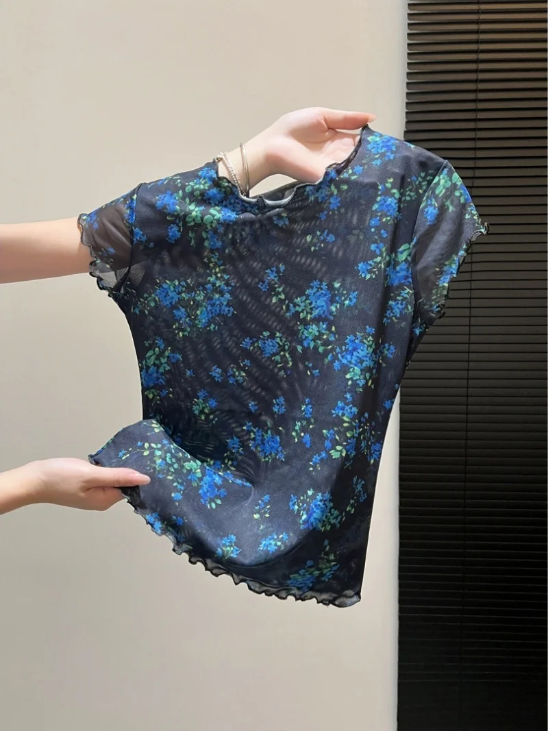 Floral Embellished Mesh Sleeveless T-Shirt Women's Summer Fashionable Age-defying Beautiful Top Korean Style Straight Cut
Floral Embellished Mesh Sleeveless T-Shirt Women's Summer Fashionable Age-defying Beautiful Top Korean Style Straight Cut
