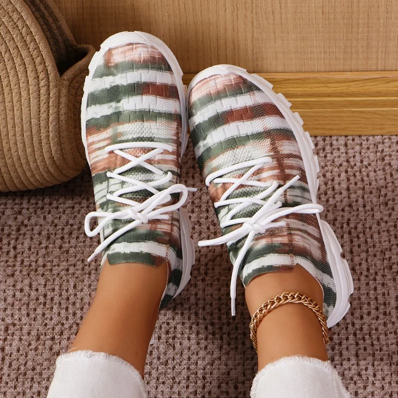 2025 Ladies Casual Vulcanized Shoe Mesh Breathable Fashionable Round Head Printed Soft Sole Comfortable Versatile Sneakers
2025 Ladies Casual Vulcanized Shoe Mesh Breathable Fashionable Round Head Printed Soft Sole Comfortable Versatile Sneakers