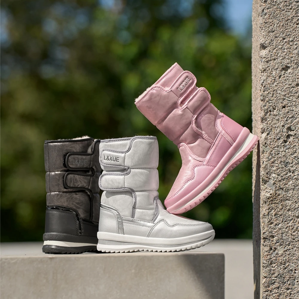 Winter Warm Wool Snow Boots for Children Waterproof and Non-slip Family Matching Shoes Woman Girls Boys Mid-calf Boots
Winter Warm Wool Snow Boots for Children Waterproof and Non-slip Family Matching Shoes Woman Girls Boys Mid-calf Boots