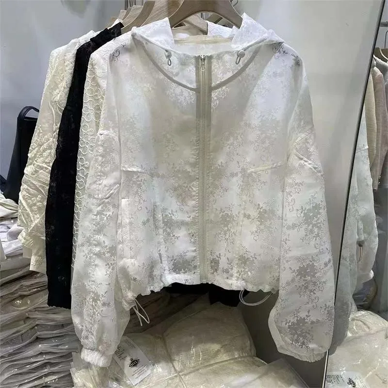 2026 New Hollow Sunscreen Coat Women Summer Loose Thin Cardigan Top Female Long Sleeves Hooded Casual All-match Short Jacket
2026 New Hollow Sunscreen Coat Women Summer Loose Thin Cardigan Top Female Long Sleeves Hooded Casual All-match Short Jacket