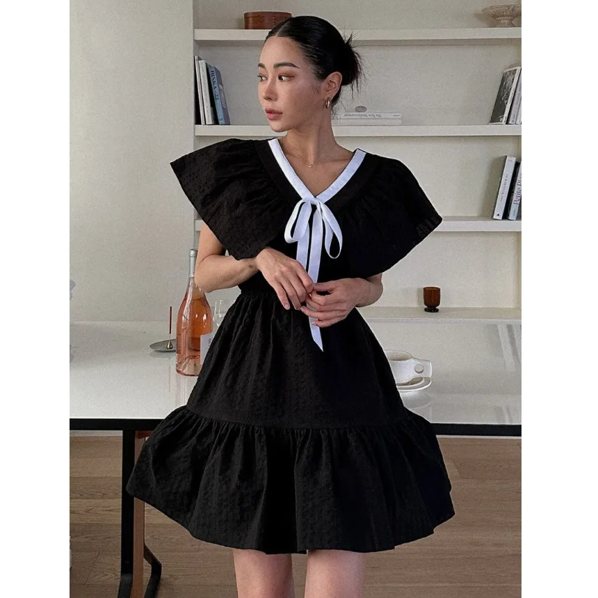 Versatile Large Collar Dress with Lace Trim Universal Fit Unique Design Spring Autumn Winter Fashion Korean Style Women's Dress
Versatile Large Collar Dress with Lace Trim Universal Fit Unique Design Spring Autumn Winter Fashion Korean Style Women's Dress