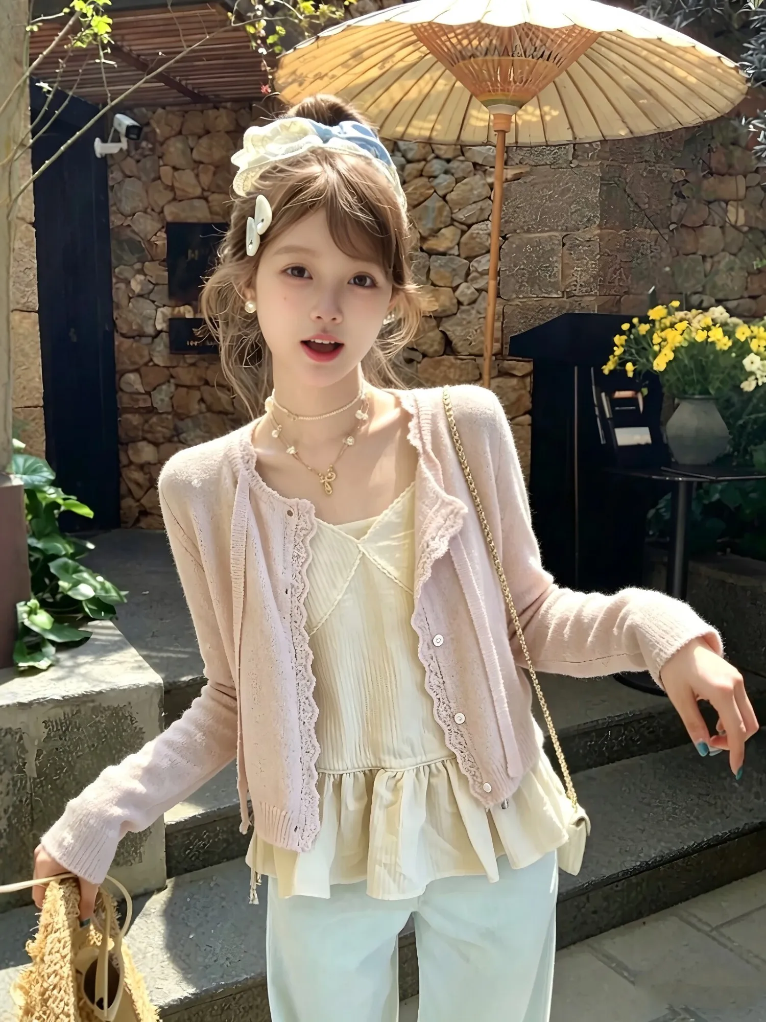 Spring Anti-Aging Soft Style Pink Knitted Cardigan Side Rope Design Strap Vest Top Two-Piece Set Women's Fashion Casual Wear
Spring Anti-Aging Soft Style Pink Knitted Cardigan Side Rope Design Strap Vest Top Two-Piece Set Women's Fashion Casual Wear