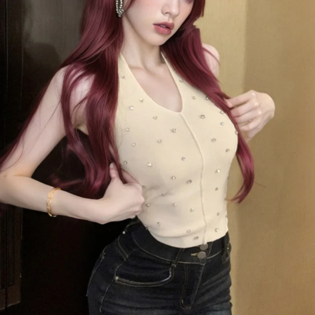 Casual Summer Wear Sleeveless Top Club Night Wear Club Attire Daily Use Fashion Home Wear Style For Casual Outings
Casual Summer Wear Sleeveless Top Club Night Wear Club Attire Daily Use Fashion Home Wear Style For Casual Outings