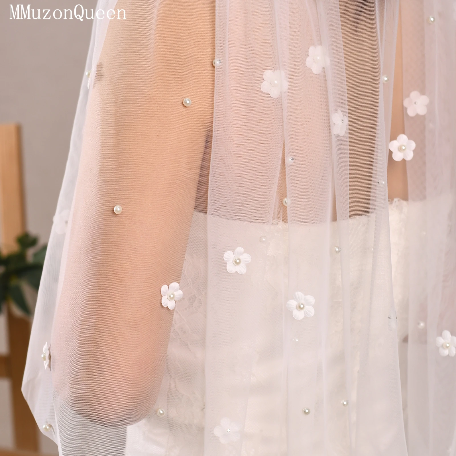 Свадебная фата TOPQUEEN V83 оптом, недорогая, разных размеров, с 3D-цветами, жемчугом, однослойная, романтическая, для церковной церемонии
Свадебная фата TOPQUEEN V83 оптом, недорогая, разных размеров, с 3D-цветами, жемчугом, однослойная, романтическая, для церковной церемонии