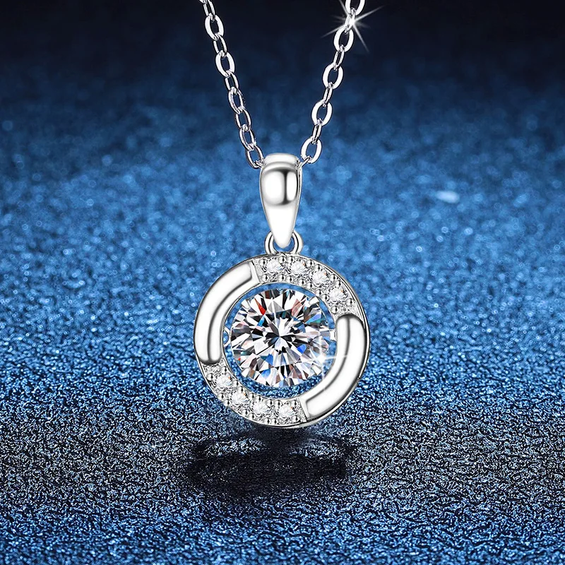 Platinum PT95018k Gold Necklace, Women's Moissanite Pendant, Dynamic Heart Pendant, Women's 1-carat Moissanite Necklace
Platinum PT95018k Gold Necklace, Women's Moissanite Pendant, Dynamic Heart Pendant, Women's 1-carat Moissanite Necklace