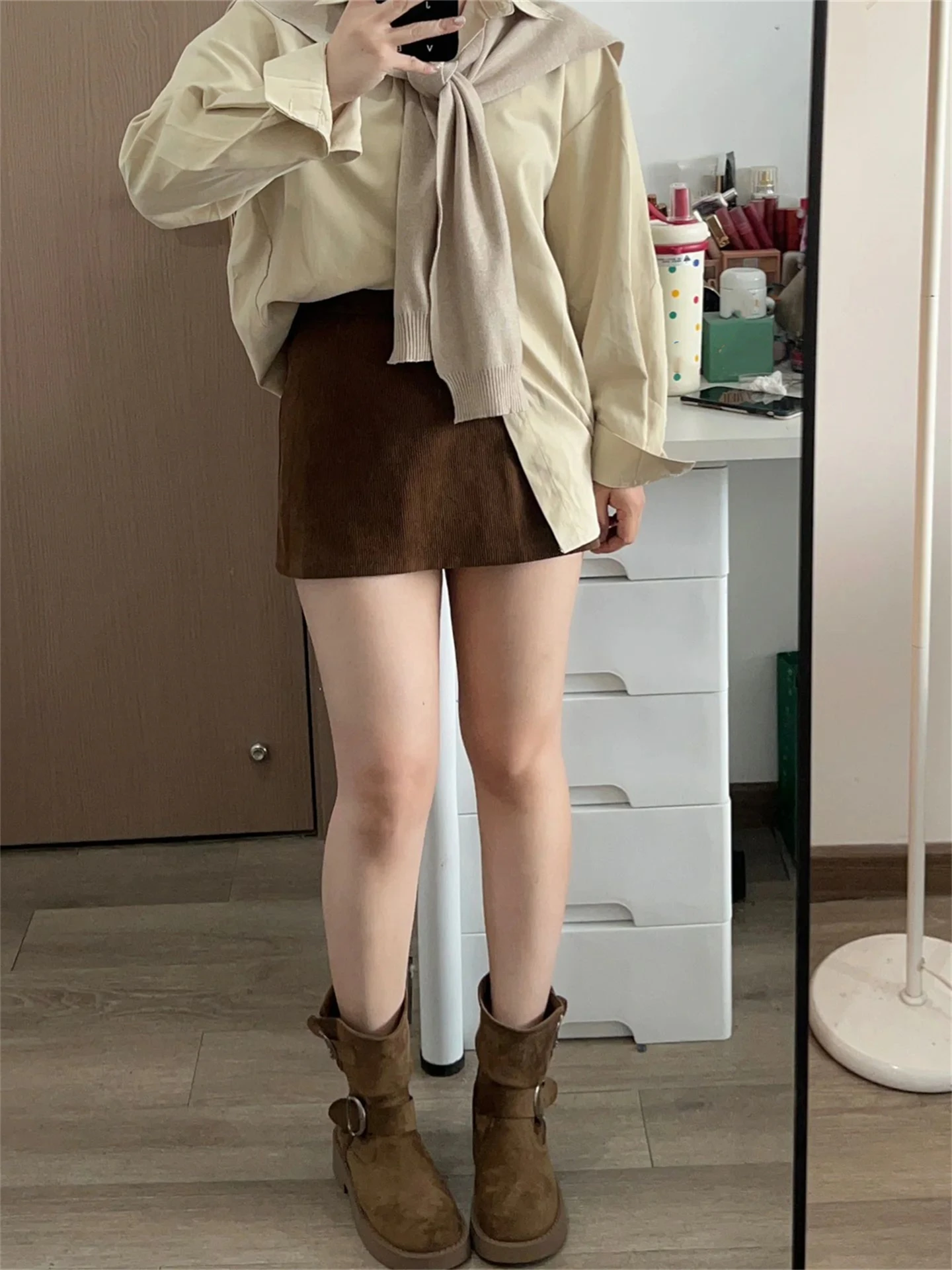 High Waist Corduroy Skirt Women's Spring New Style plus Size Flattering Coffee Color A-Line Wrap around Short Skirt
High Waist Corduroy Skirt Women's Spring New Style plus Size Flattering Coffee Color A-Line Wrap around Short Skirt
