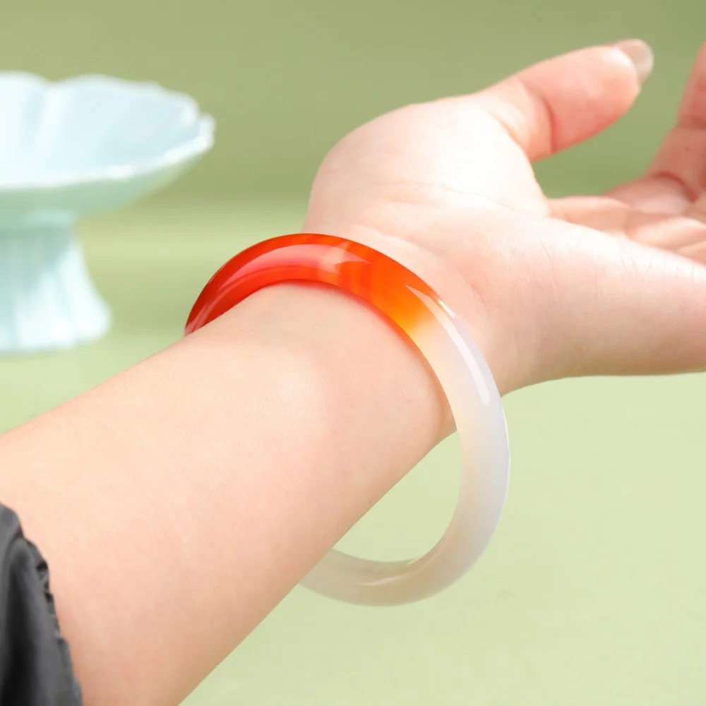 Red Gradient Agate Bracelet with Lychee Frost Texture Women's Authentic Carnelian Stone Jewelry Lucky Birthday Anniversary Gift
Red Gradient Agate Bracelet with Lychee Frost Texture Women's Authentic Carnelian Stone Jewelry Lucky Birthday Anniversary Gift
