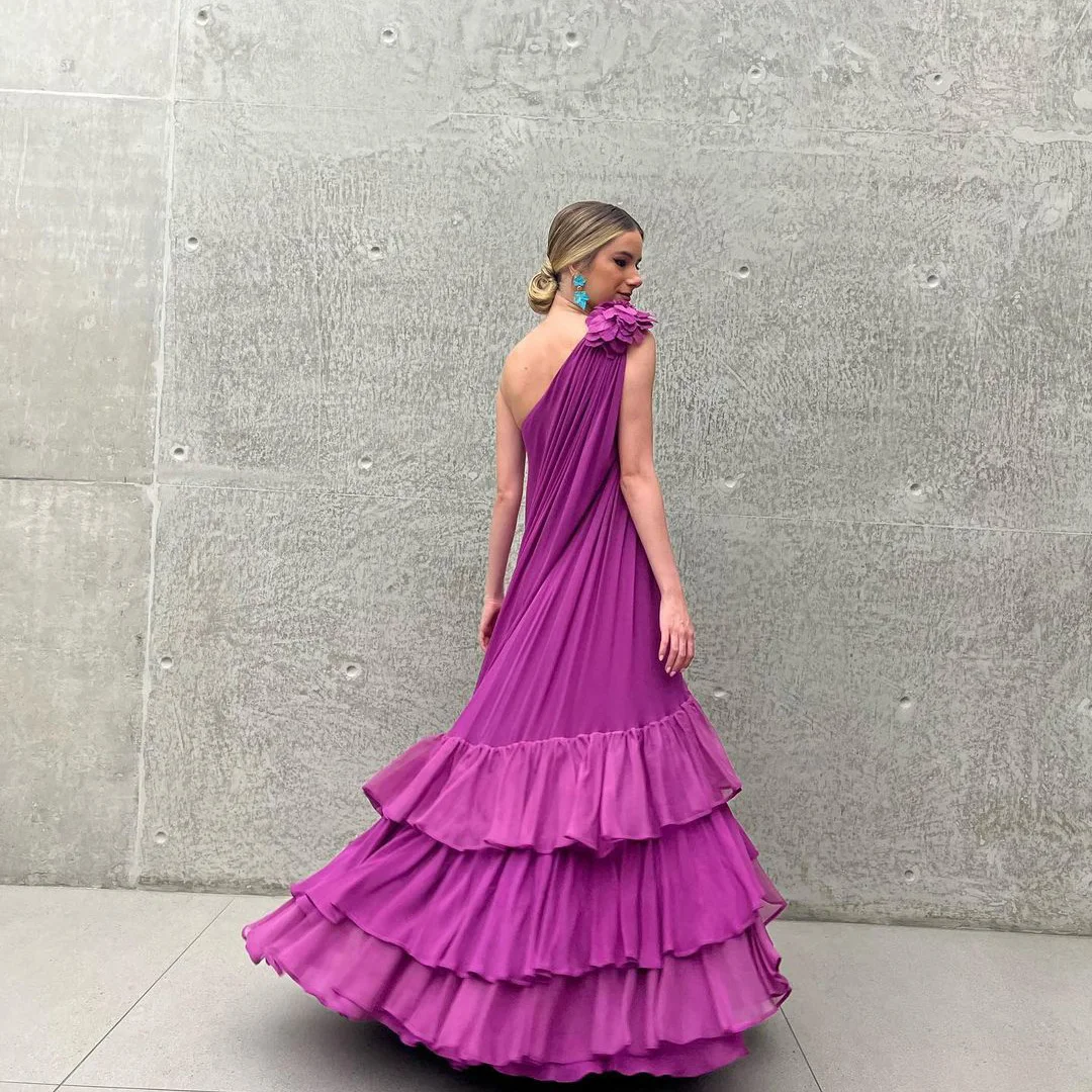 Chic Chiffon Vocation Dresses One Shoulder Custom Made Layered Ruffles Women Long Maxi Party Dress For Wedding Prom Dress
Chic Chiffon Vocation Dresses One Shoulder Custom Made Layered Ruffles Women Long Maxi Party Dress For Wedding Prom Dress
