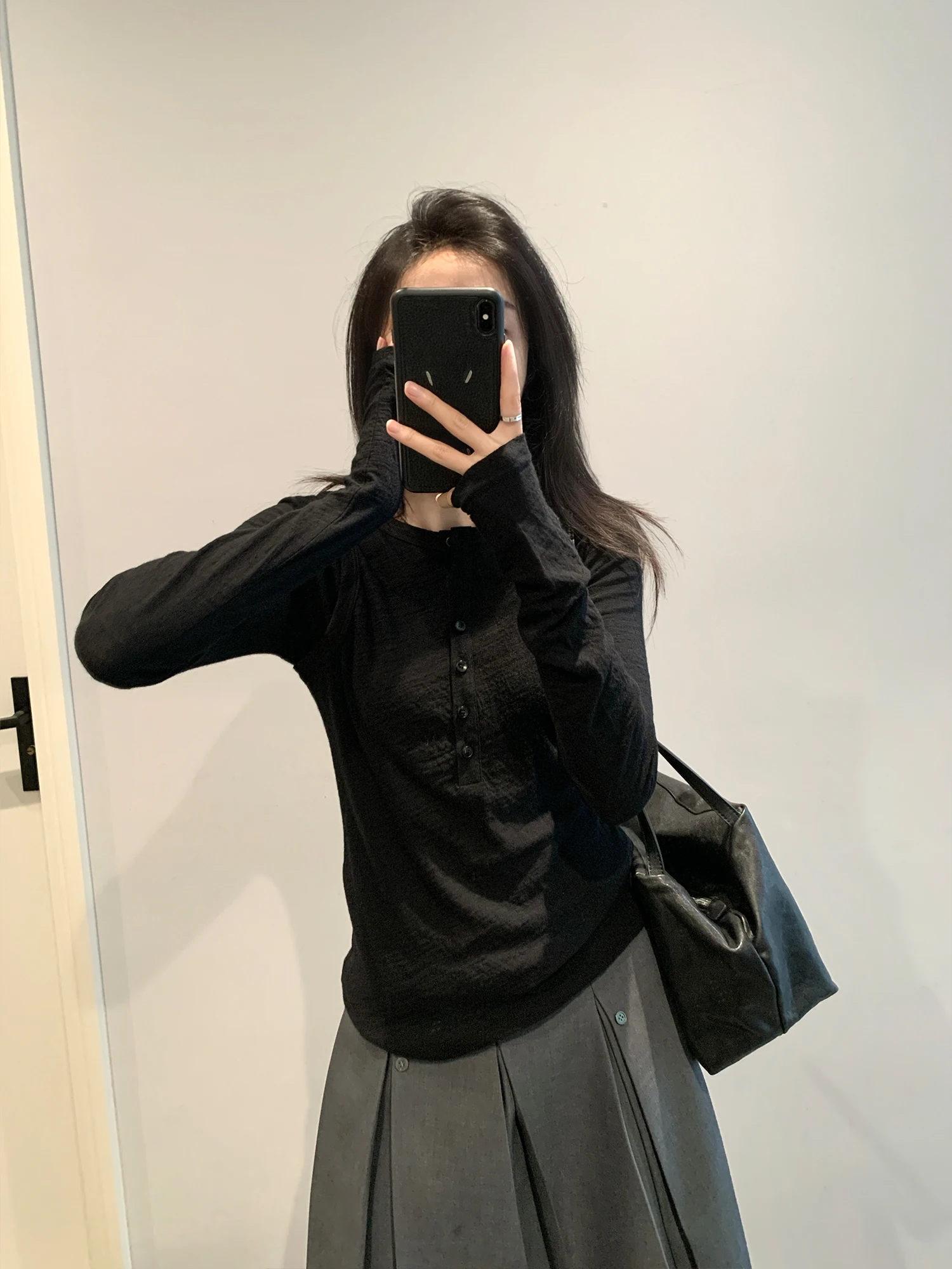 Женская шерстяная футболка Long Sve round Ne Slim Fit Base irt Fake из двух частей на пуговицах Sweat-ng Прямой крой C...
Женская шерстяная футболка Long Sve round Ne Slim Fit Base irt Fake из двух частей на пуговицах Sweat-ng Прямой крой C...