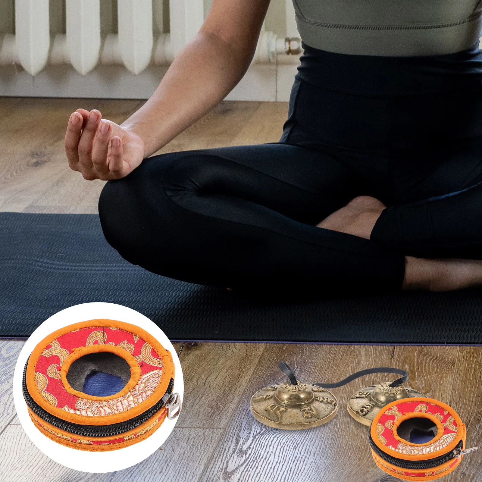 Exquisite Nepal Bell Box Sturdy Polyester Case for Tibetan Tingsha Bells Storage Protector Meditation Bell Holder Sleeve
Exquisite Nepal Bell Box Sturdy Polyester Case for Tibetan Tingsha Bells Storage Protector Meditation Bell Holder Sleeve