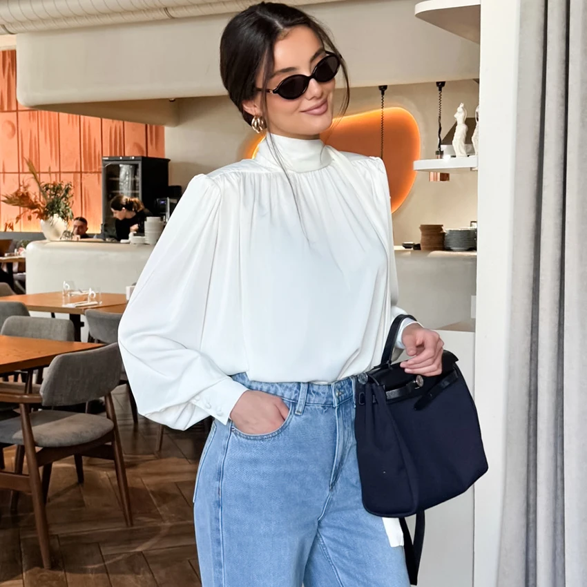 Linad Elegant White Lantern Sleeve Blouse Woman Street Chic Slim Scarf Collar Shirts Female 2026 Summer Casual Pleated Tops Bow
Linad Elegant White Lantern Sleeve Blouse Woman Street Chic Slim Scarf Collar Shirts Female 2026 Summer Casual Pleated Tops Bow