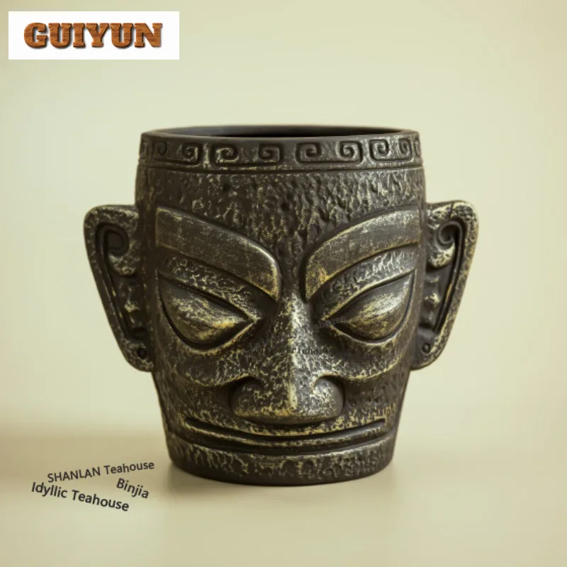 Маска Sanxingdui, культурные креативные памятные поделки, археологическая фигурка, настольная поверхность для хранения, держатель для ручек, туристические сувениры
Маска Sanxingdui, культурные креативные памятные поделки, археологическая фигурка, настольная поверхность для хранения, держатель для ручек, туристические сувениры