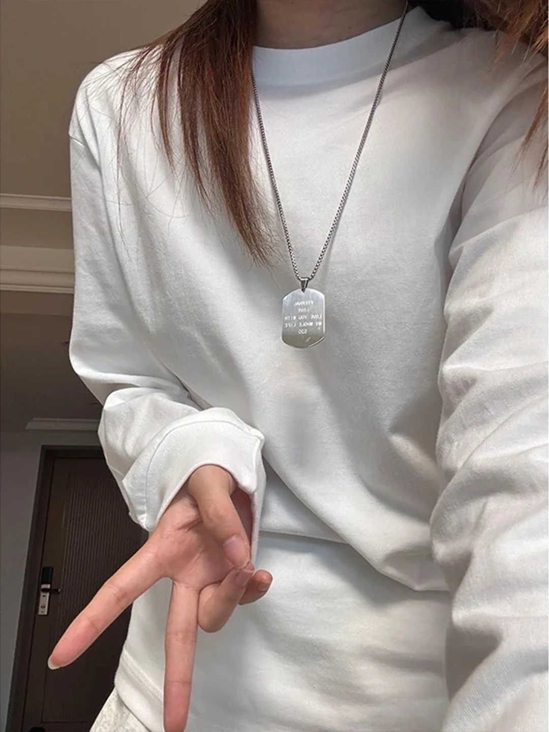 Мужская хлопковая футболка Cleanfit белого цвета с длинным рукавом, базовый слой, американский стиль, с маленьким воротником, полноразмерная, с открытыми плечами
Мужская хлопковая футболка Cleanfit белого цвета с длинным рукавом, базовый слой, американский стиль, с маленьким воротником, полноразмерная, с открытыми плечами