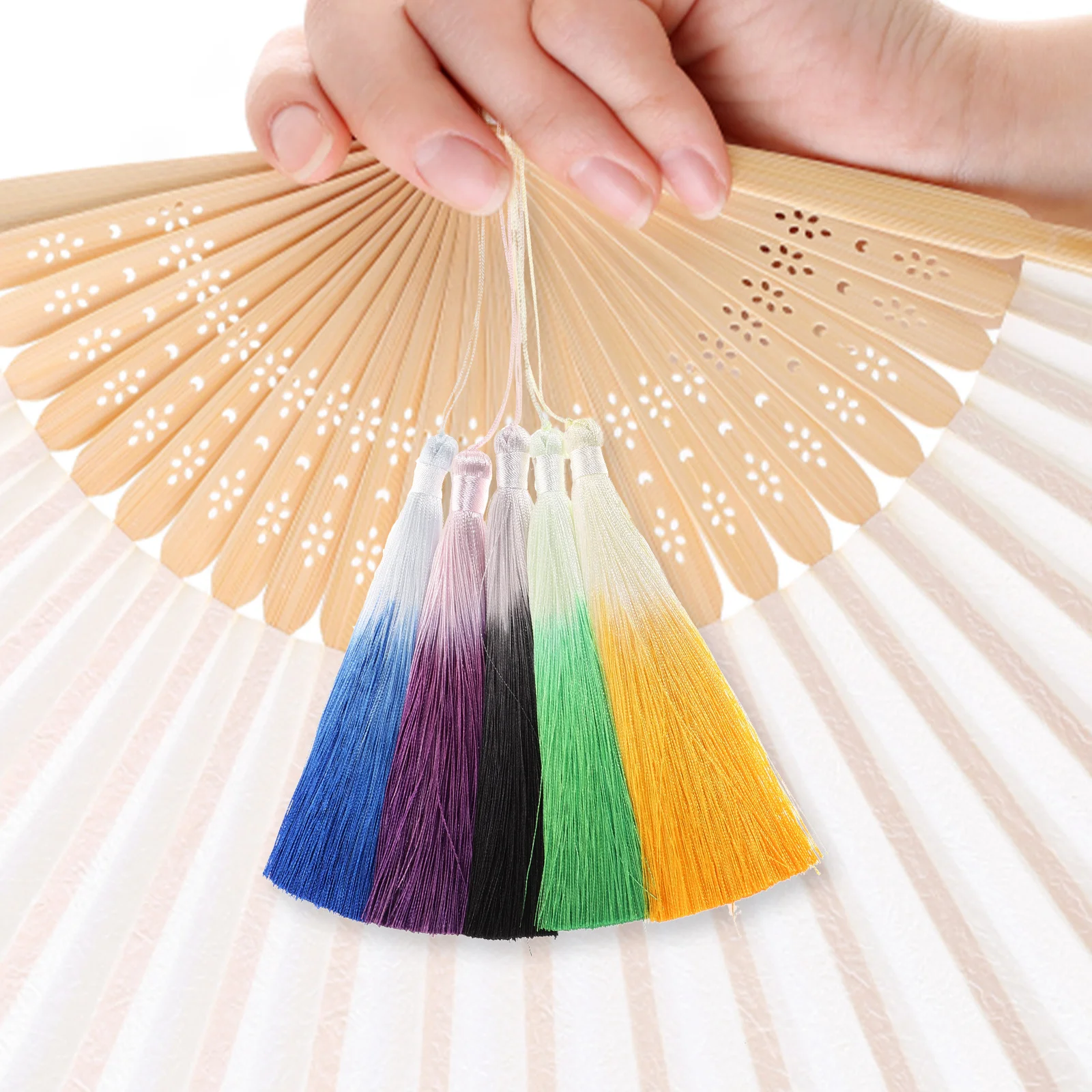 5Pcs Gradient Tassel Bookmarks Jewelry Colorful Pendants DIY Craft Polyester Decor Accessories Lightweight Portable Size Car Key
5Pcs Gradient Tassel Bookmarks Jewelry Colorful Pendants DIY Craft Polyester Decor Accessories Lightweight Portable Size Car Key