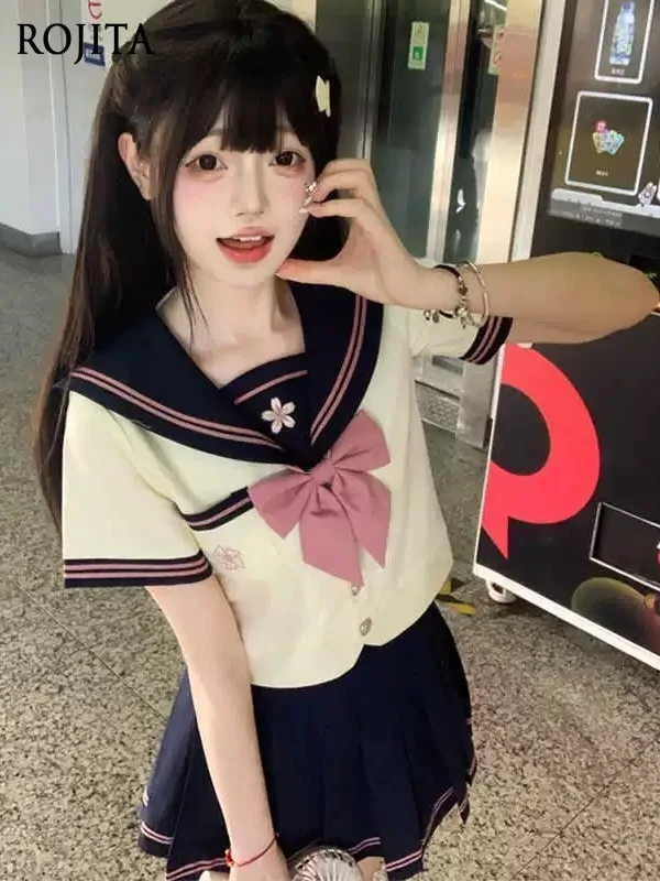 Japanese Sailor Suit JK Uniform Short Skirt Set Women's Summer Jk Basic Pleated Skirt Suit Two-piece Set Women Outfits
Japanese Sailor Suit JK Uniform Short Skirt Set Women's Summer Jk Basic Pleated Skirt Suit Two-piece Set Women Outfits