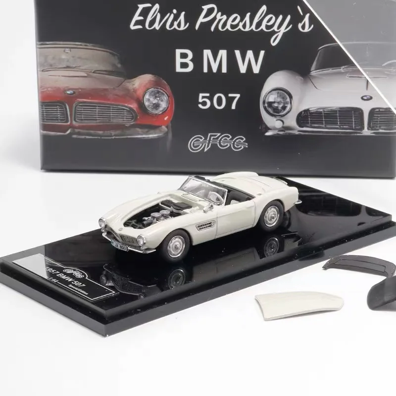 GFCC 1:64 BMW 1957 507 Кабриолетная литая под давлением модель модели автомобиля из сплава, игрушка для мальчиков, коллекционный дисплей для взрослых.
GFCC 1:64 BMW 1957 507 Кабриолетная литая под давлением модель модели автомобиля из сплава, игрушка для мальчиков, коллекционный дисплей для взрослых.