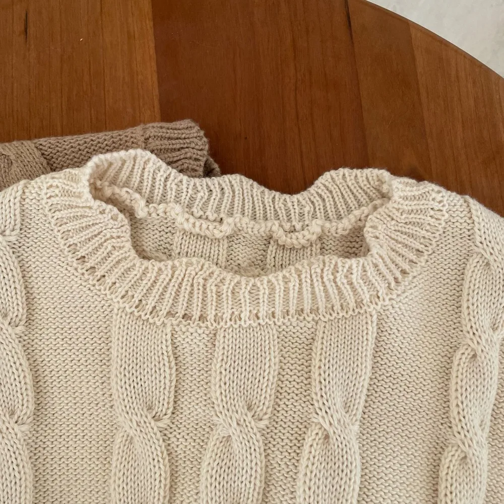 Girls' Knitted Vest 2026 Spring and Autumn New Korean Girls' Webbed Sleeveless Vest Old Fashion Baby Top 1-7 Years
Girls' Knitted Vest 2026 Spring and Autumn New Korean Girls' Webbed Sleeveless Vest Old Fashion Baby Top 1-7 Years