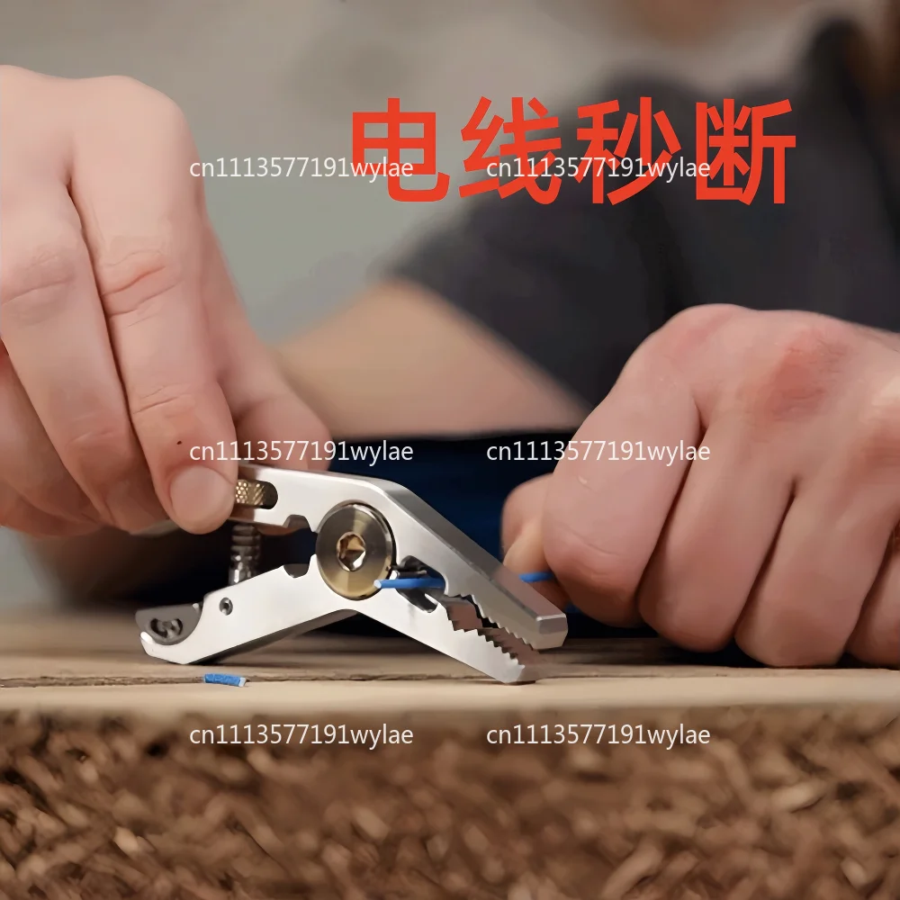5 in 1 Clamp Multifunctional Pocket Pocket Pliers Wrench Pliers Clamp EDC Tool Clamp Holder
5 in 1 Clamp Multifunctional Pocket Pocket Pliers Wrench Pliers Clamp EDC Tool Clamp Holder
