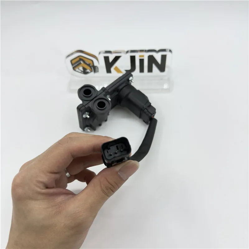 Engine sensor 266-0136-02 is applicable to excavators of models E312D, E315D, E320D, E323D, C4.2, and C6.4.
Engine sensor 266-0136-02 is applicable to excavators of models E312D, E315D, E320D, E323D, C4.2, and C6.4.
