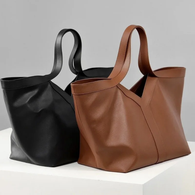 Leather tote bag 2026 new Y-shaped handbag with large capacity for commuting, underarm shoulder bag for women
Leather tote bag 2026 new Y-shaped handbag with large capacity for commuting, underarm shoulder bag for women