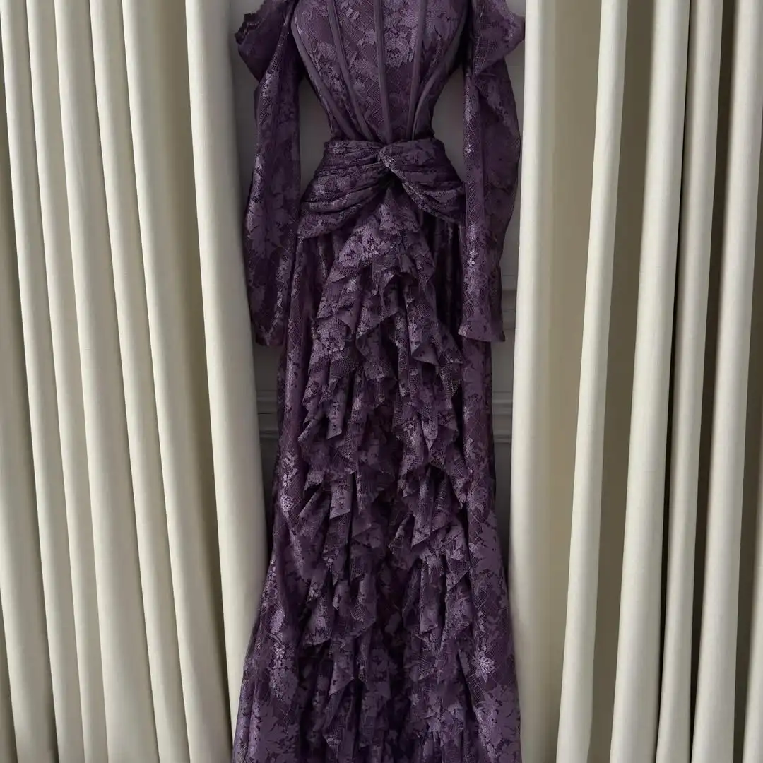 Oisslec Prom Dress Elegant Vintage Sweet Purple Lace Boat Neck Ruffle Customized Formal Occasion Prom Dress Evening Party Gowns
Oisslec Prom Dress Elegant Vintage Sweet Purple Lace Boat Neck Ruffle Customized Formal Occasion Prom Dress Evening Party Gowns