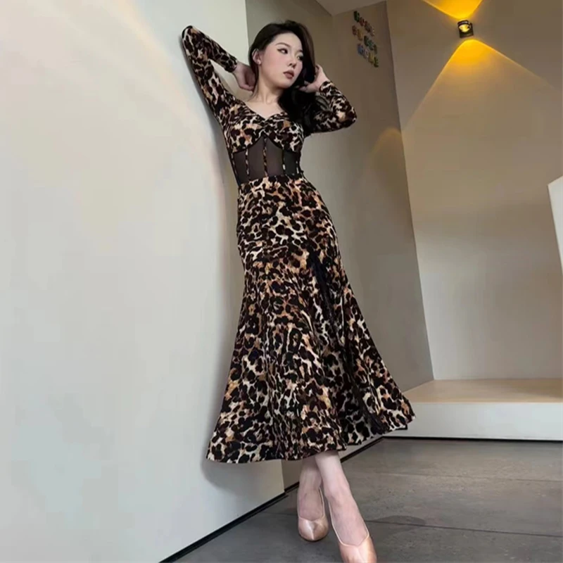 Ballroom Dance Clothes Women Leopard Dress Long Sleeves Tops Slit Skirt Waltz Dance Performance Wear Competition Dress BL13583
Ballroom Dance Clothes Women Leopard Dress Long Sleeves Tops Slit Skirt Waltz Dance Performance Wear Competition Dress BL13583