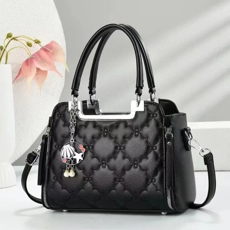 Женская стеганая большая сумка — большая вместимость, шикарная элегантная сумка через плечо, универсальный высококачественный дизайн для работы и ежедневных поездок на работу
Женская стеганая большая сумка — большая вместимость, шикарная элегантная сумка через плечо, универсальный высококачественный дизайн для работы и ежедневных поездок на работу