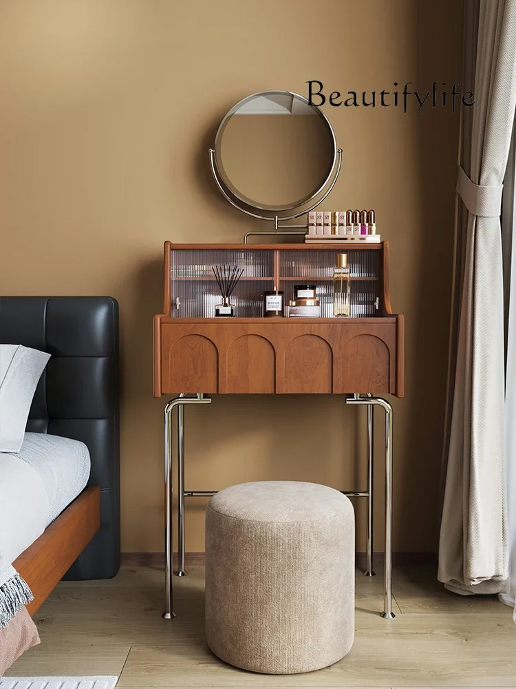 غرفة نوم كاملة أثاث Chinese Style Dressing Table French Style Retro Makeup Table Silent Style Dressing Table Bedroom with Makeup
غرفة نوم كاملة أثاث Chinese Style Dressing Table French Style Retro Makeup Table Silent Style Dressing Table Bedroom with Makeup