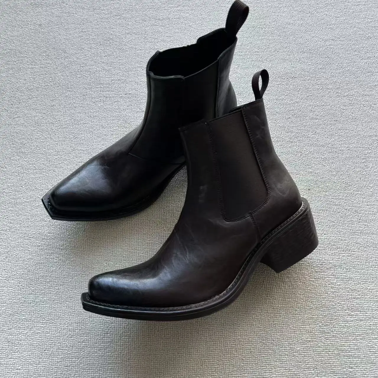 High-Top Casual Chelsea Boots Pointed-Toe Boots Men's Witch Boots Heightening Thick Bottom Curved Head British Style M...
High-Top Casual Chelsea Boots Pointed-Toe Boots Men's Witch Boots Heightening Thick Bottom Curved Head British Style M...