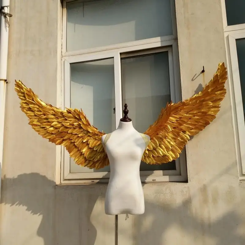 High-Quality Gold Angel Wings for Dressing Up - Perfect for Christmas Costumes, Stage Outfits, and Photo Shoots
High-Quality Gold Angel Wings for Dressing Up - Perfect for Christmas Costumes, Stage Outfits, and Photo Shoots