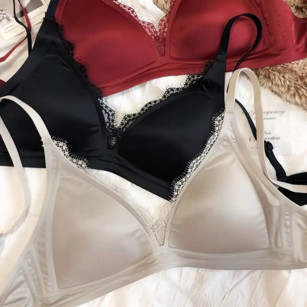 Comfort French Style Seamless Lingerie Silk Satin Triangular Cup Deep V Bras Lace Adjustable Strap Push Up Bras For Women
Comfort French Style Seamless Lingerie Silk Satin Triangular Cup Deep V Bras Lace Adjustable Strap Push Up Bras For Women