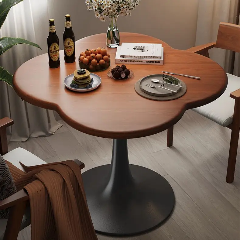 Light Luxury Simple High-end American Retro Four-leaf Clover Coffee Table Home Living Room Sofa Bedroom Small Apartment
Light Luxury Simple High-end American Retro Four-leaf Clover Coffee Table Home Living Room Sofa Bedroom Small Apartment