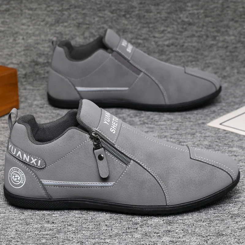 Мужская уличная повседневная спортивная обувь на четыре сезона, дышащая мягкая подошва, нескользящие удобные кроссовки, модные молодежные кроссовки
Мужская уличная повседневная спортивная обувь на четыре сезона, дышащая мягкая подошва, нескользящие удобные кроссовки, модные молодежные кроссовки