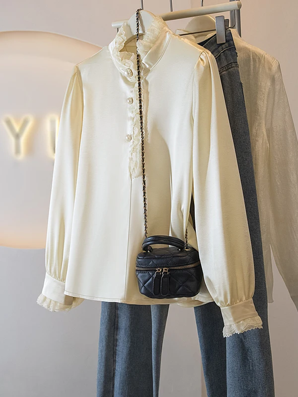 Ele Lace Trim Long Sve irt Women's plus Size Acetate Satin Spring Early Faion oulder Fit Casual Top
Ele Lace Trim Long Sve irt Women's plus Size Acetate Satin Spring Early Faion oulder Fit Casual Top