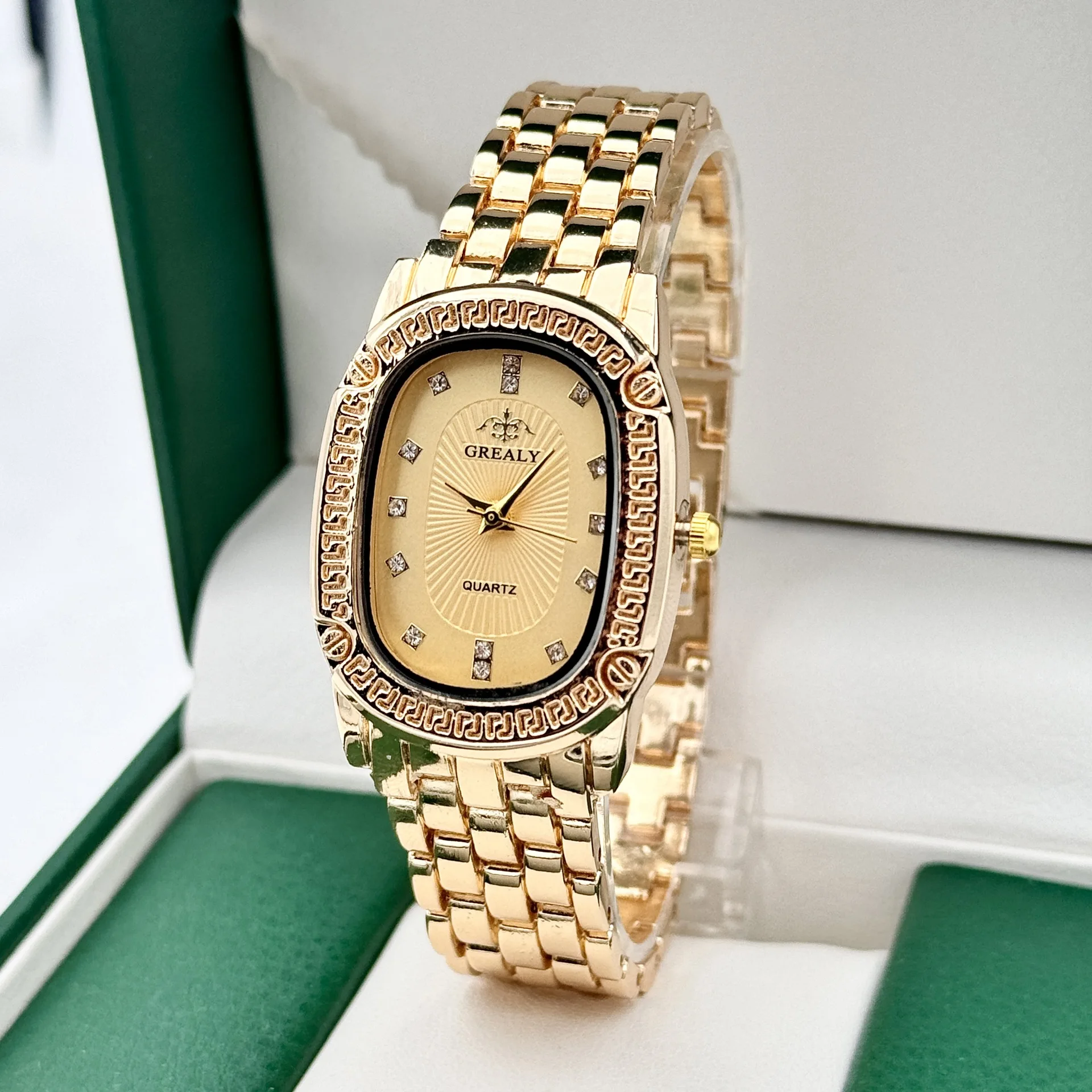 Fashion New Women's Quartz Watch Oval Women's Watch
Fashion New Women's Quartz Watch Oval Women's Watch