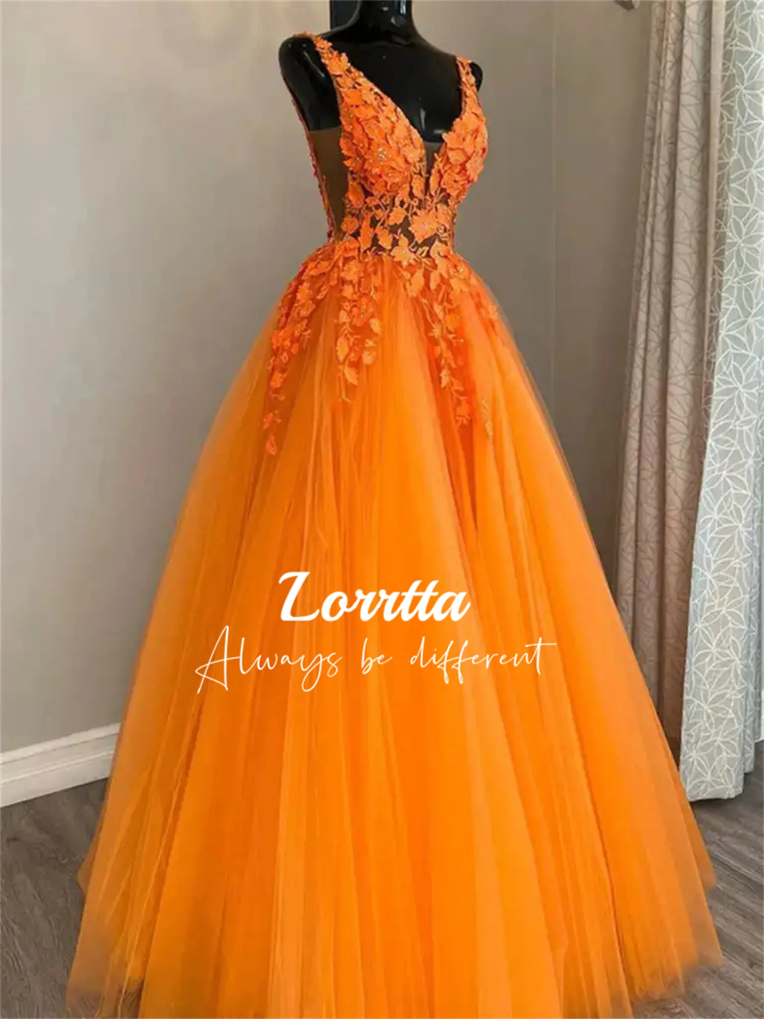 Lorrtta Orange Backless Applique Sleeveless Wide Shoulder Straps V-neck Formal Dresses Women's Evening Dress for Prom Long Gowns
Lorrtta Orange Backless Applique Sleeveless Wide Shoulder Straps V-neck Formal Dresses Women's Evening Dress for Prom Long Gowns